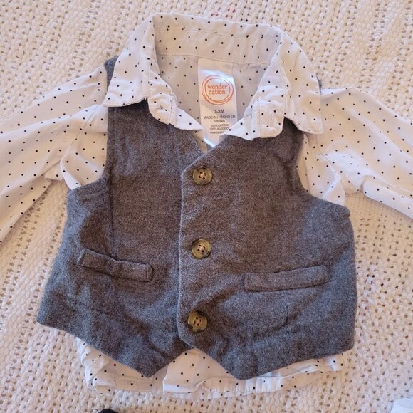 39‎ pc Baby Boy Clothing Lot 0 3 Months Outfits Sleepers Rompers Pants Bodysuits - Picture 7 of 9